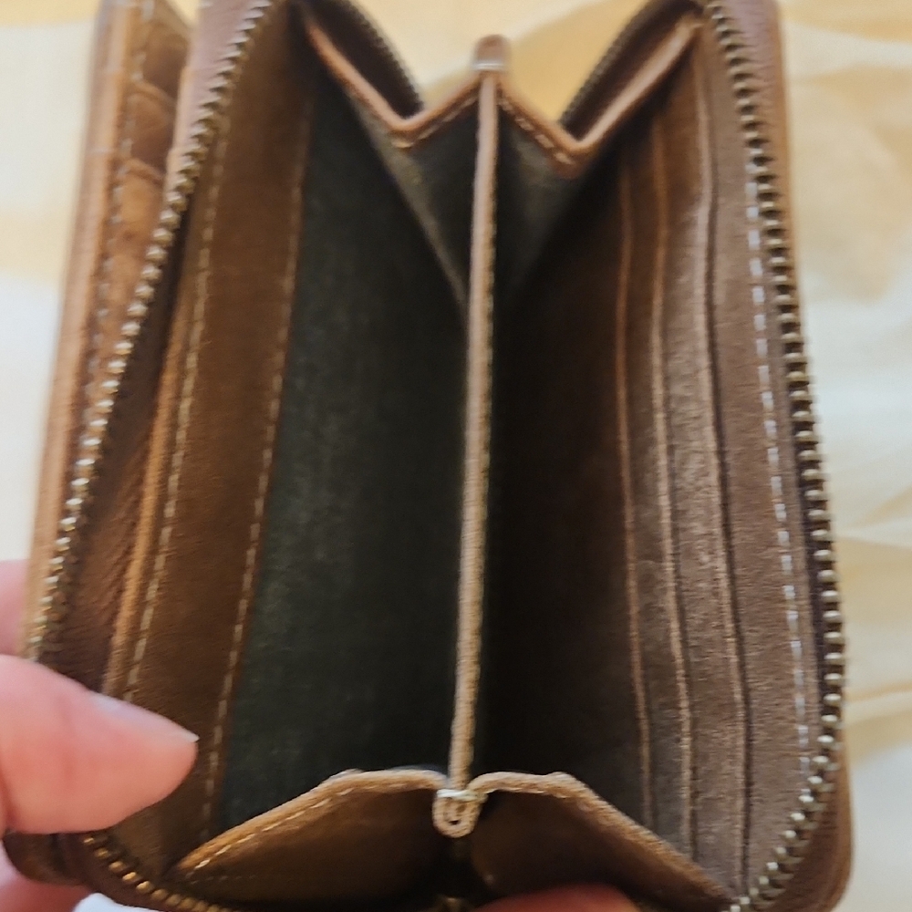 Roots Women's Wallet with Red, Blue, and Brown Accents - Picture 5 of 5